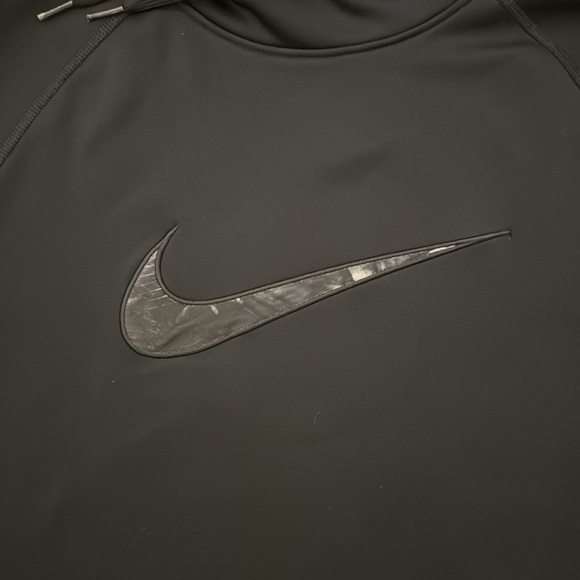 Nike Women’s Dri-FIT Hoodie - Picture 2 of 12